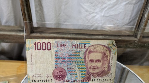 Italy 1000 lire - italy,